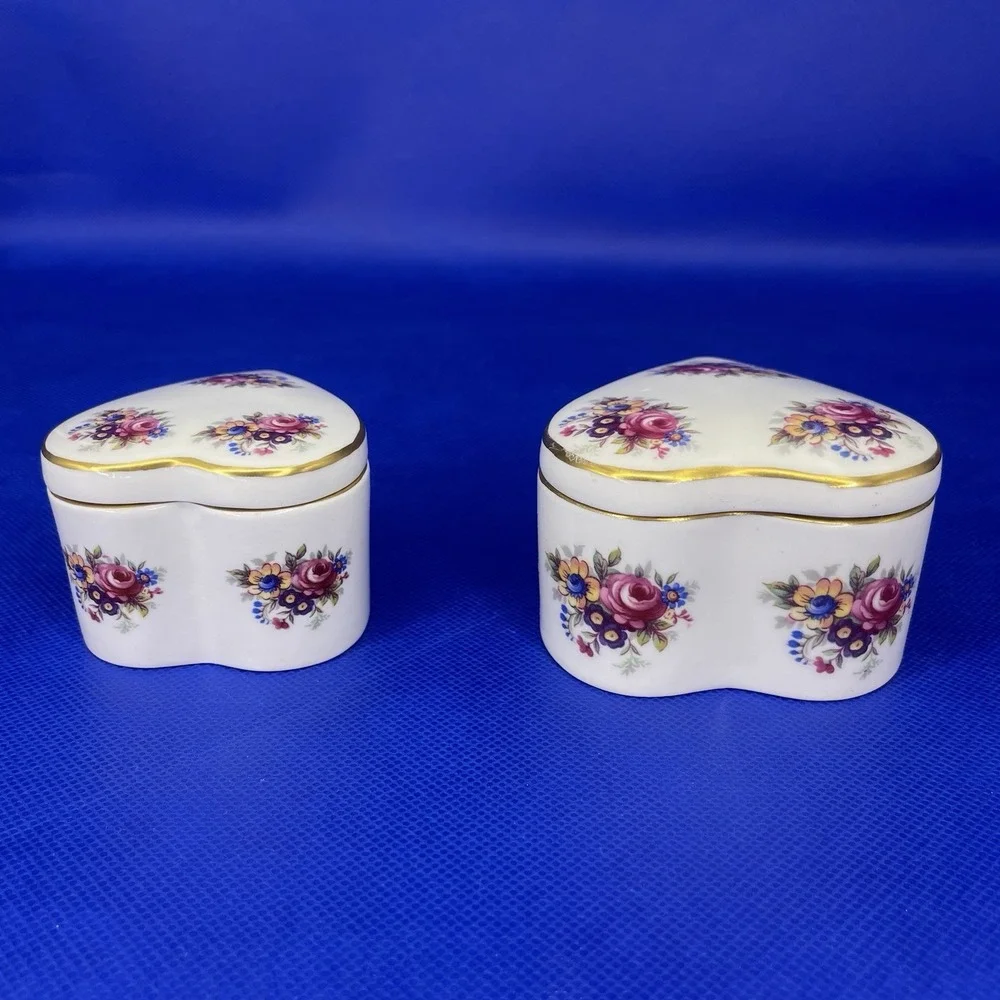 Set of 2 Heart Shaped Floral Kirk & Matz Bone China Trinket/Jewelry/Pill Boxes
